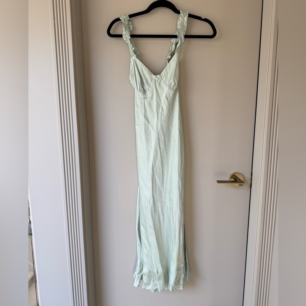 ASTR The Label Elegant Long Dress